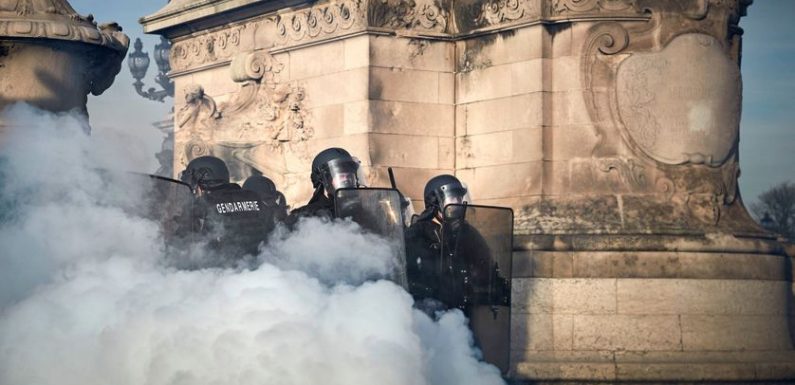 Le gaz lacrymogène : des tranchées de la Première Guerre mondiale à un usage « civil »