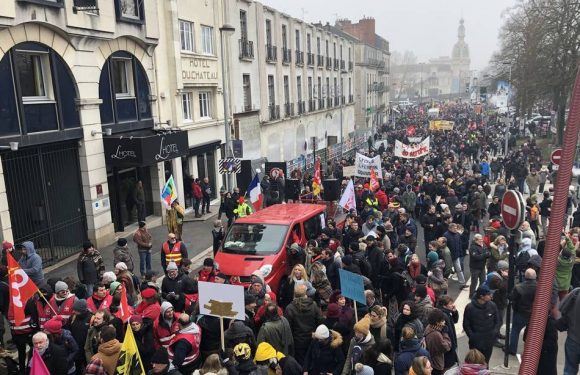 Grève du 5 décembre : Plus de 20.000 manifestants à Nantes, « ça faisait longtemps qu’on n’avait pas vu ça »