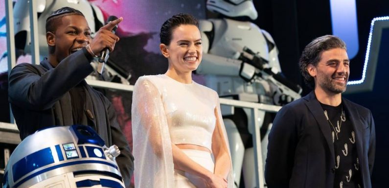 « Star Wars » : Dark Jar Jar, R2-D2 l’espion… Retour sur les meilleures théories du complot