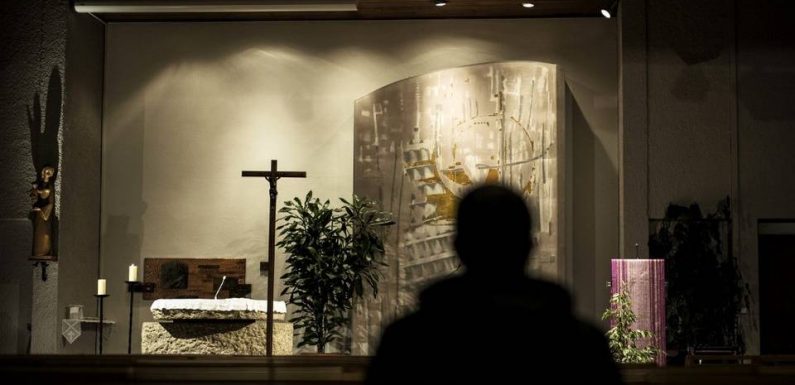 Affaire Preynat : Des victimes s’opposent à la publication de leurs témoignages dans un livre
