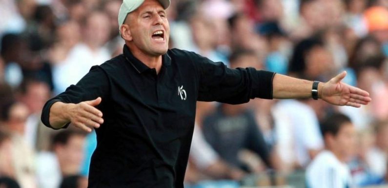TFC : Elie Baup propose son aide pour redresser une équipe à la dérive