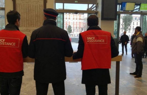 Grève du 5 décembre à Toulouse : Pour les gilets rouges de la SNCF, « le message est très facile » à la gare Matabiau