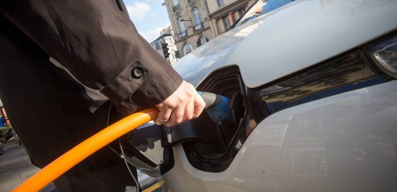 Voitures électriques : La Californie interdit les tarifs « à la minute » aux bornes de recharge