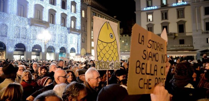 Italie : Des dizaines de milliers de « sardines » manifestent contre l’extrême droite