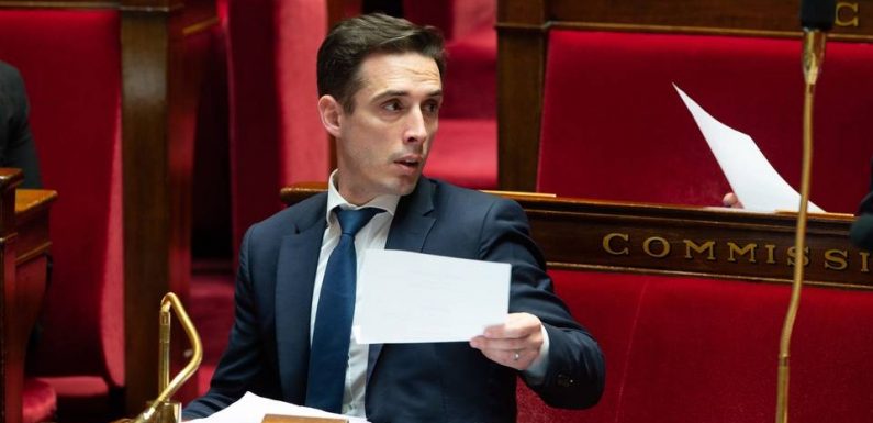 Paris: Polémique entre Djebbari et Hidalgo sur les «cars Macron»
