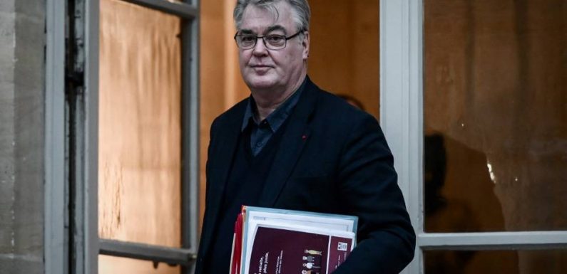 Les infos immanquables du jour : « Oubli » de Delevoye, galère dans les transports et « Pennyworth »