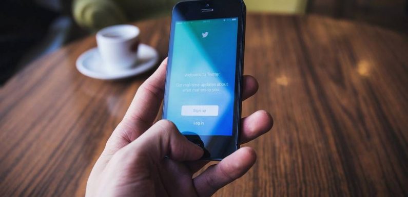 Maroc: Un journaliste placé en détention pour un tweet critiquant une décision de justice