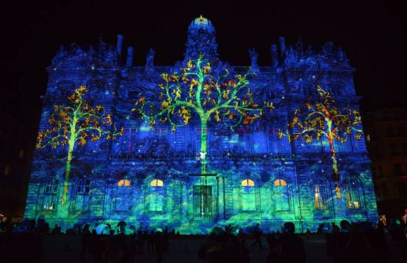 Lyon : Avec la grève, les hôteliers font grise mine en pleine Fête des lumières