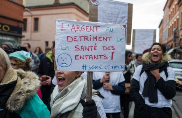 Tribune : « L’hôpital public se meurt », disent 660 médecins prêts à démissionner