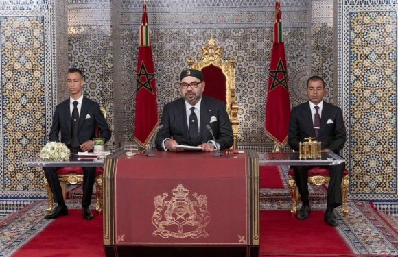 Le roi du Maroc appelle le nouveau président algérien à renouer le dialogue