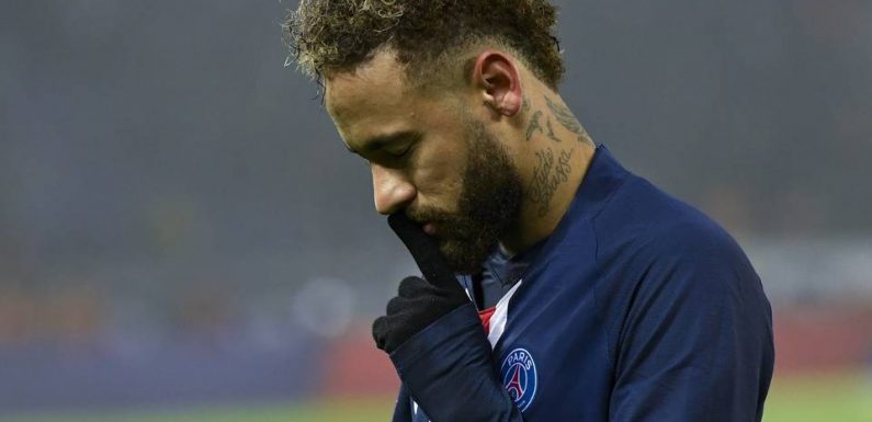 PSG – Nantes : Neymar (encore) sifflé par le virage Auteuil… Il ne serait pas temps d’enterrer la hache de guerre ?