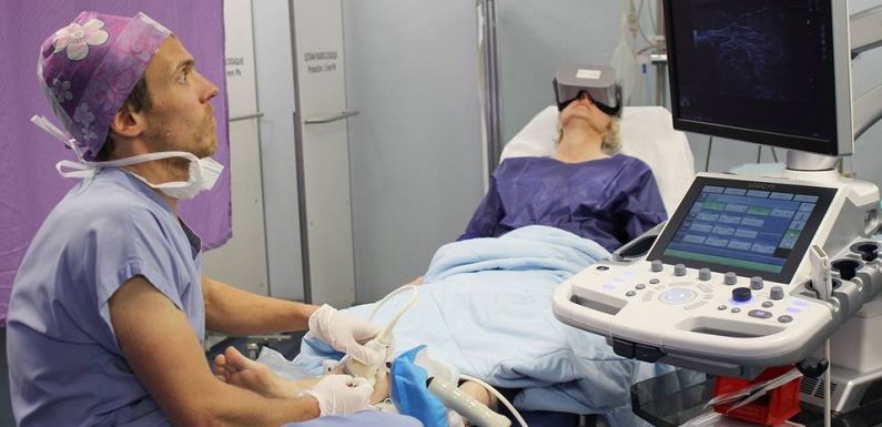 Lille : La réalité virtuelle s’invite au bloc opératoire pour distraire les patients