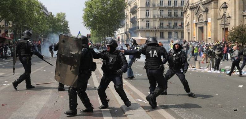 Manifestation du 1er-Mai à Paris : Quatre mois de prison avec sursis pour le CRS qui a giflé un manifestant