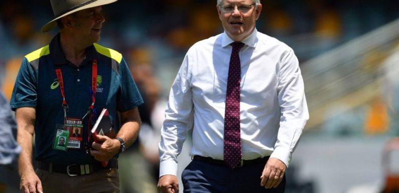 Australie : Contesté pour sa gestion des incendies, le premier ministre se rend sur le front