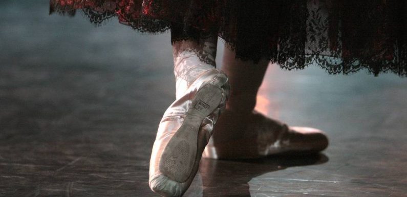 Grève du 9 décembre : Pourquoi les danseurs et danseuses de l’Opéra de Paris ont manifesté