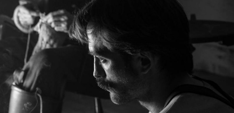 « The Lighthouse » : Comment Pattinson et Dafoe, en gardiens de phares, font-ils autant flipper?