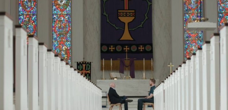 « Homothérapies, conversion forcée » : « Travailler longtemps sur un sujet te force à prendre position »