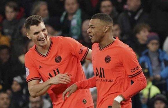 ASSE-PSG : Tuchel loue « la bonne mentalité » de son équipe, Puel regrette l’expulsion