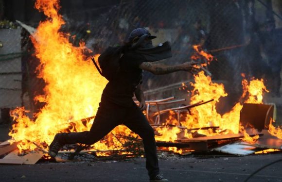 VIDEO. Chili: Manifestations et violences au 50e jour de la crise sociale