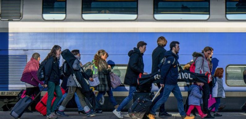 Grève à la SNCF : Un TGV sur trois « garanti » pour le week-end du retour des vacances