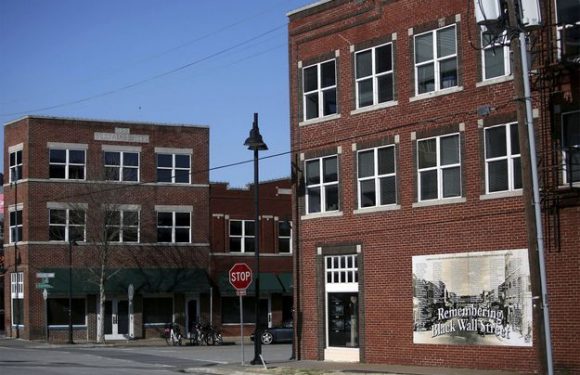 98 ans plus tard, à la recherche des corps du massacre raciste de « Black Wall Street »