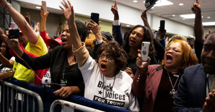États-Unis : Trump à la conquête des voix afro-américaines pour la présidentielle, « dans les quartiers noirs, il est vu comme un negro qui parle comme un nigger »