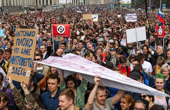 Russie : Le blocage arbitraire de l’agence de presse Fergana est une attaque cynique contre la liberté des médias – Par Amnesty International