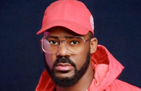 Togo : le rappeur Mic Flammez ne peut plus faire ‘T-Money’