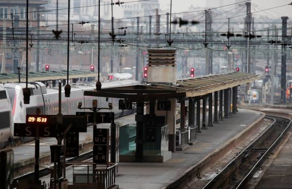 Grève des transports, blocage sur les routes, manifestations… À quoi faut-il s’attendre ce week-end ?