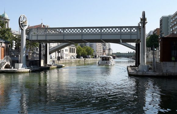 Seine-Saint-Denis : un élève arrive au collège avec un obus dans son sac à dos