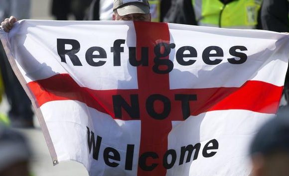 Au Royaume-Uni, des associations coopèrent avec le gouvernement pour contrôler l’immigration