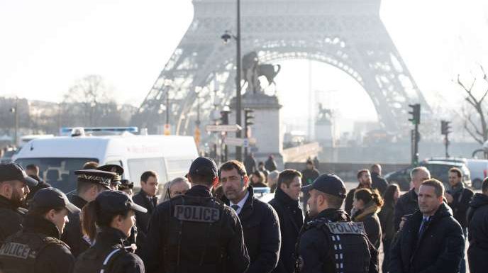 Les manifestations de « gilets jaunes » interdites sur les Champs-Elysées pour la Saint-Sylvestre