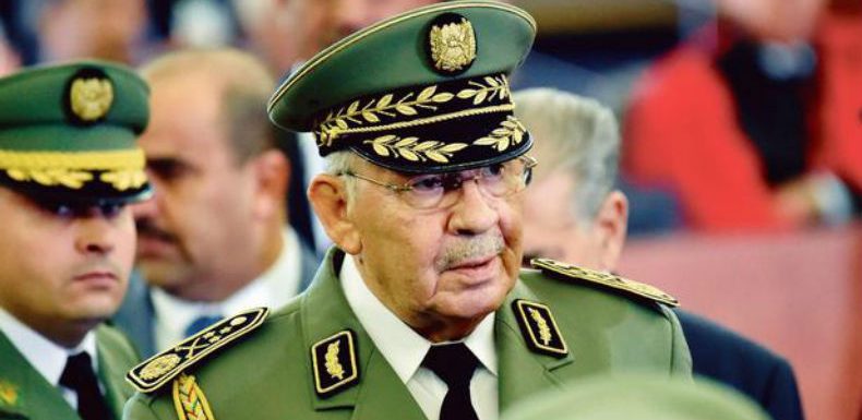 Avec la mort du général Gaid Salah, crise cardiaque au sommet en Algérie