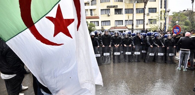 Jean-Pierre Filiu : « Les révoltes de 2019 en Algérie sont le signe que le pays veut se réconcilier avec lui-même »​