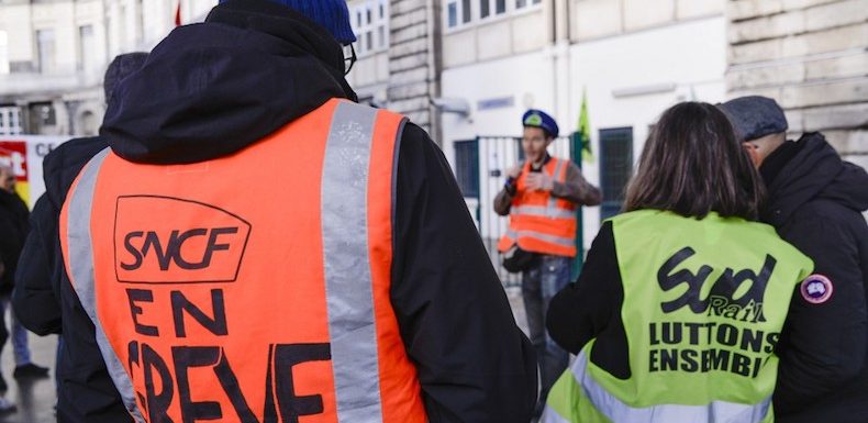 Guerre des générations à la SNCF : « Avec cette réforme, des collègues vont partager la même pénibilité, mais plus les mêmes perspectives »