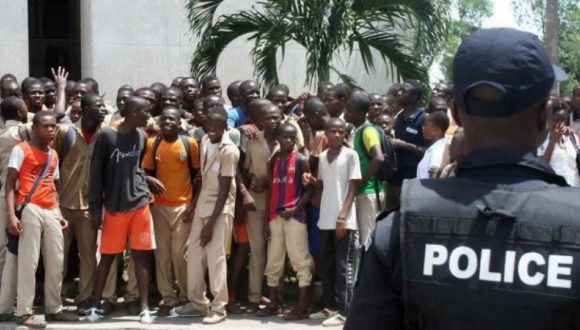 Côte d’Ivoire : décès de 3 élèves dans une affaire de ‘congés anticipés de Noël’