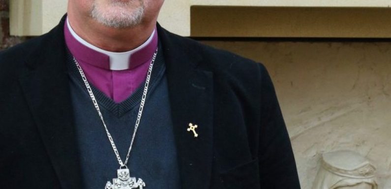 L’ancien chapelain de la reine d’Angleterre va être reçu dans l’Eglise catholique