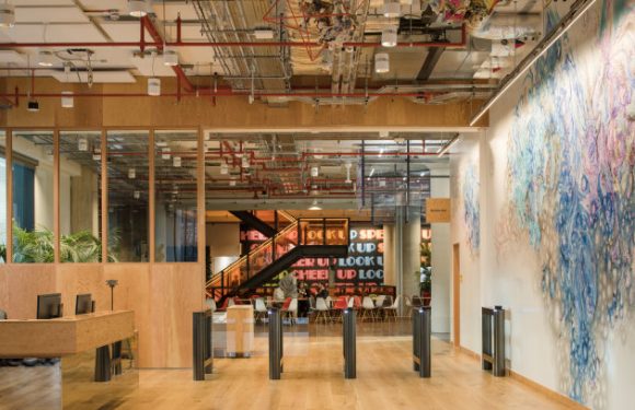 Facebook : rencontre avec les ingénieurs qui modèrent les contenus à coups d&rsquo;algorithmes