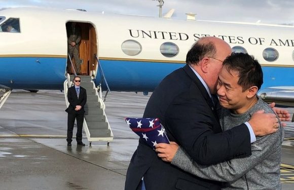 L&rsquo;Iran et les Etats-Unis libèrent deux prisonniers, avec l&rsquo;aide de la Suisse