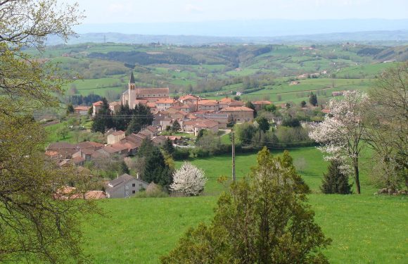La maire interdit aux habitants de sa commune de mourir les week-ends et jours fériés