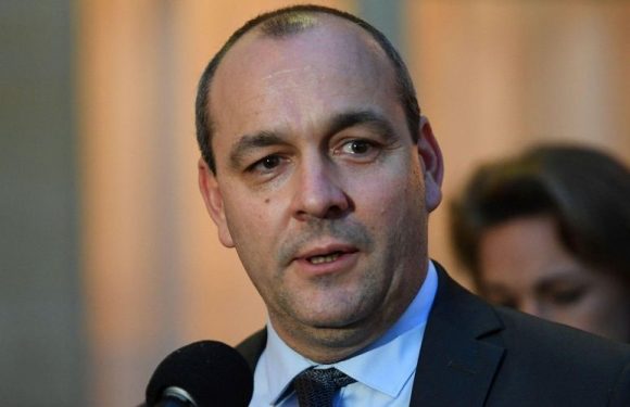 Retraites : la CFDT suggère une hausse des cotisations pour éviter l’âge d’équilibre, refus du gouvernement