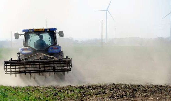 Le lien entre la maladie de Parkinson et les pesticides officiellement reconnu