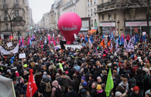 5 décembre: plus d’un million de grévistes en France contre le régime Macron