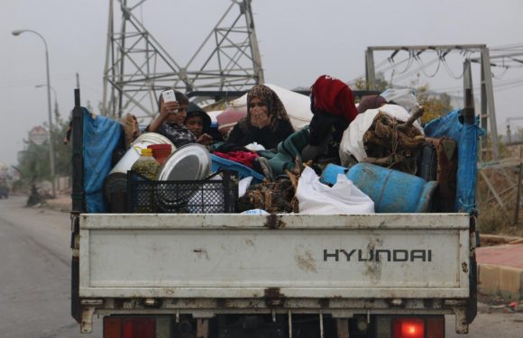 « La mort nous hante » : les habitants d’Idleb fuient l’enfer de la guerre vers l’inconnu