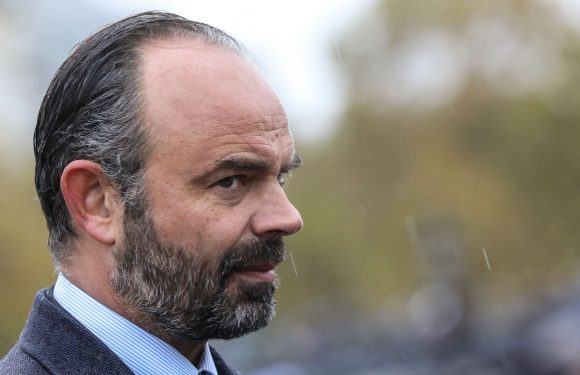 Grèves : Édouard Philippe demande à la SNCF un « plan de transport » pour Noël