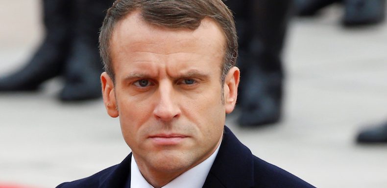 Pays à l’arrêt, Français dans la rue : et si c’était Macron, le problème ?
