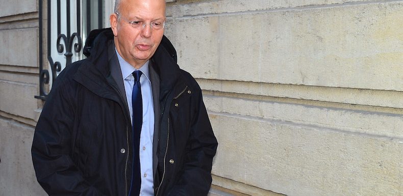 « 2022 : le peuple contre Macron ? » : Patrick Buisson prépare sa propre convention de la droite