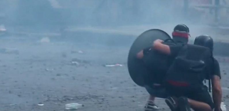 VIDEO. Crise au Chili: Nouveaux affrontements violents à Santiago