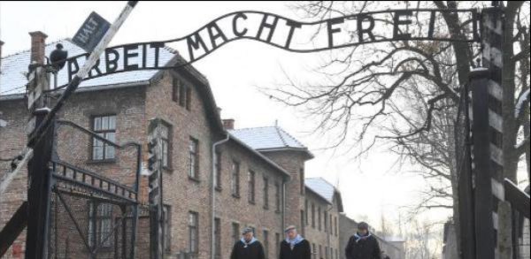 Ces 40’000 habitants qui vivent à côté d’Auschwitz