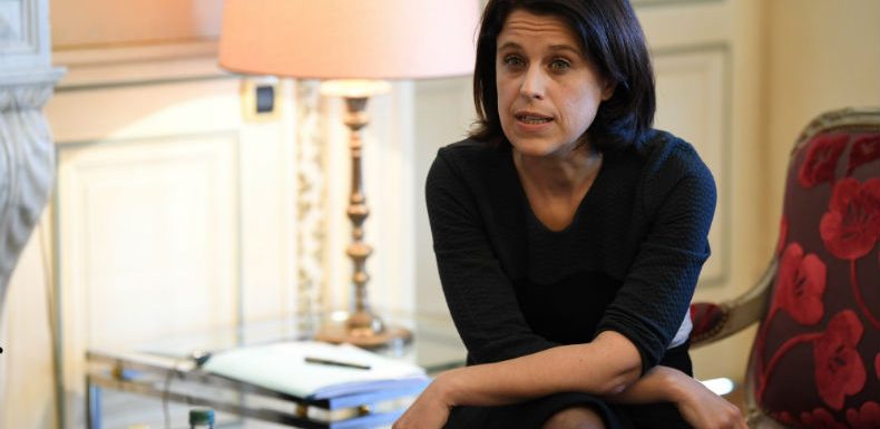 Puy-de-Dôme : la tragi-comédie du mari de la préfète, anti-fonctionnaires tout en bénéficiant… des moyens publics pour ses petites affaires